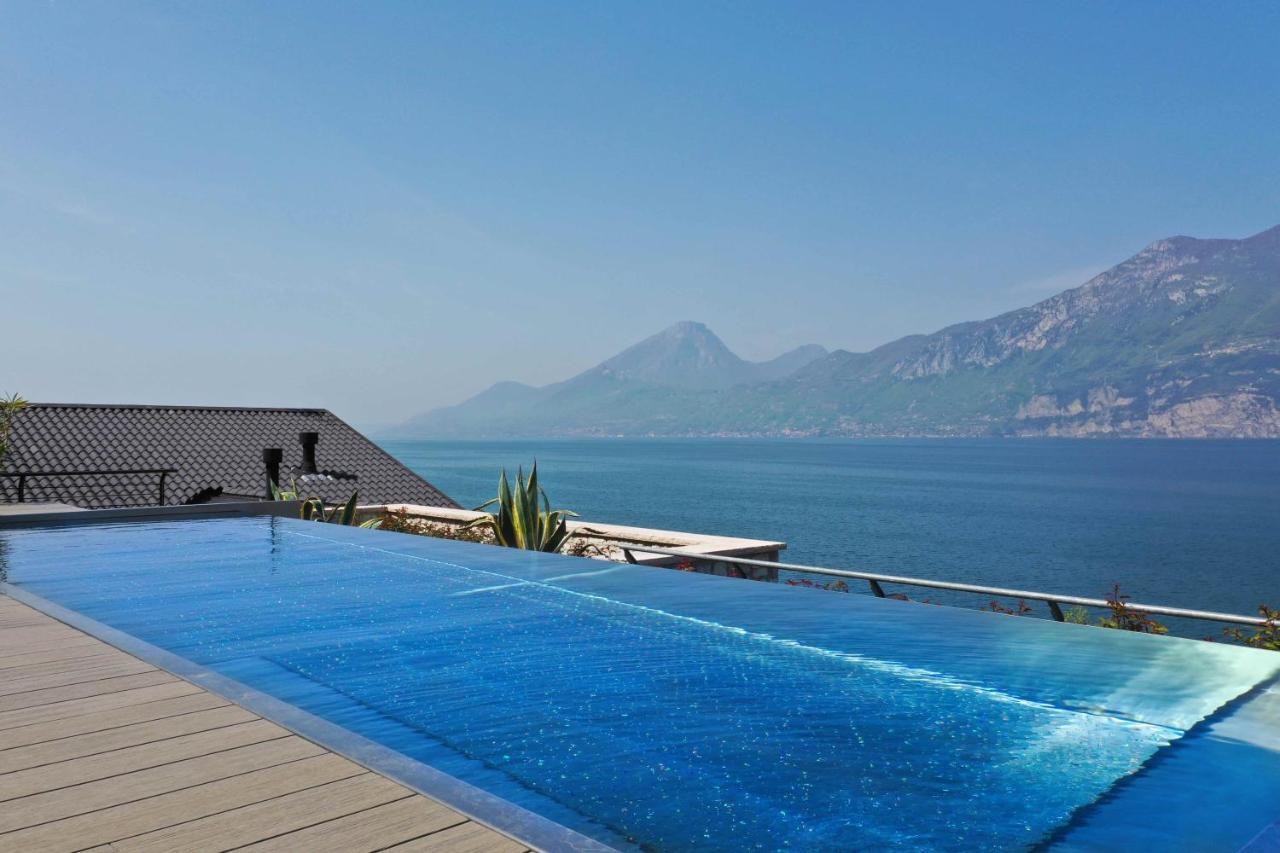 Sunset Residence Brenzone sul Garda Luaran gambar