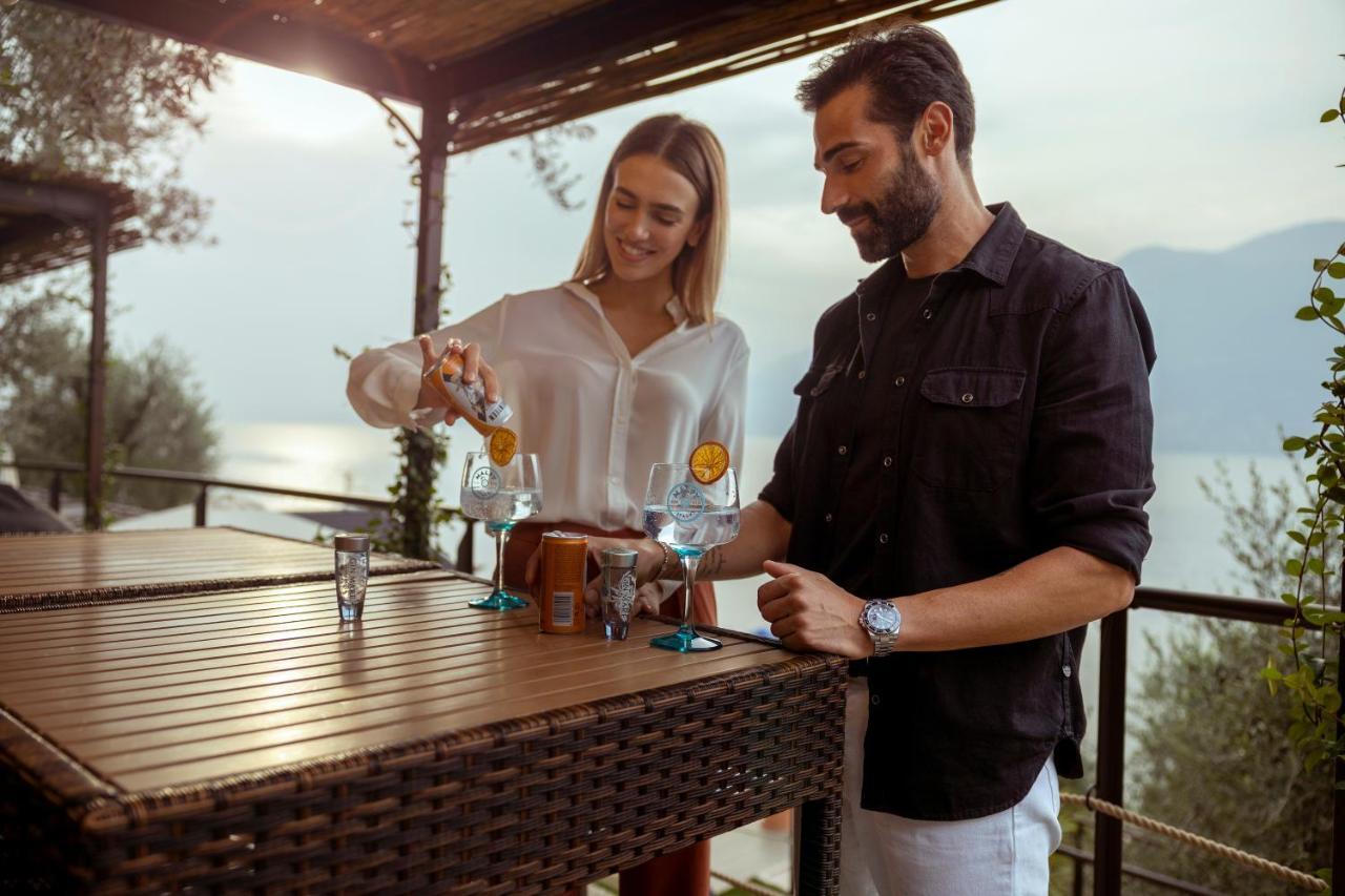 Sunset Residence Brenzone sul Garda Luaran gambar