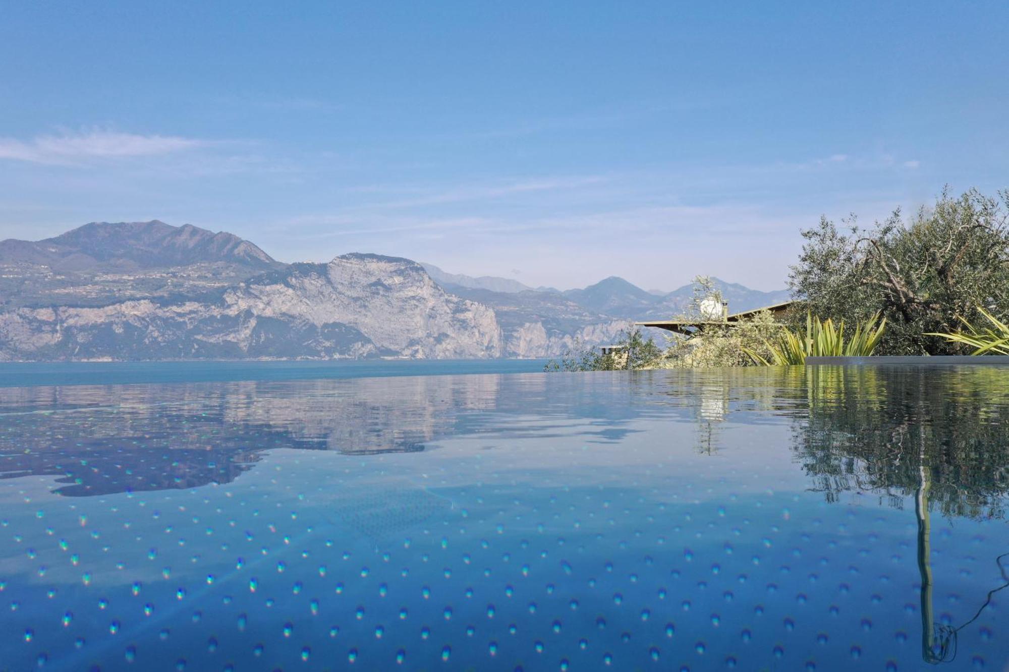 Sunset Residence Brenzone sul Garda Luaran gambar